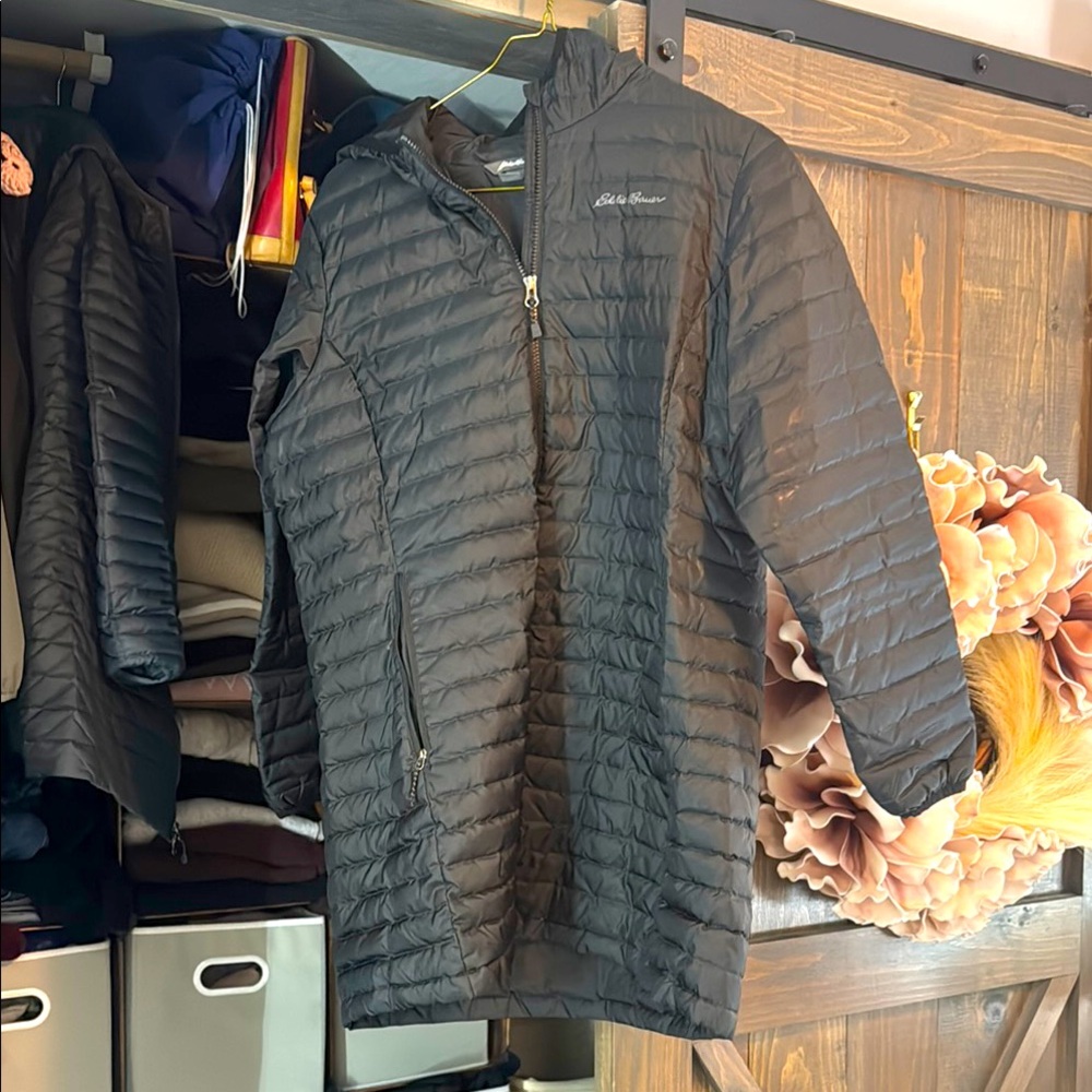 Eddie Bauer Black down Jacket